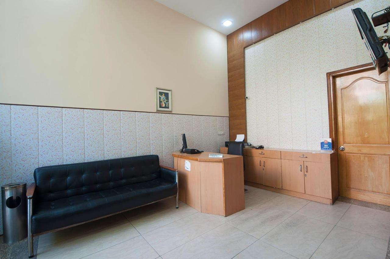 Imperial Apartments Huda City グルガウン エクステリア 写真